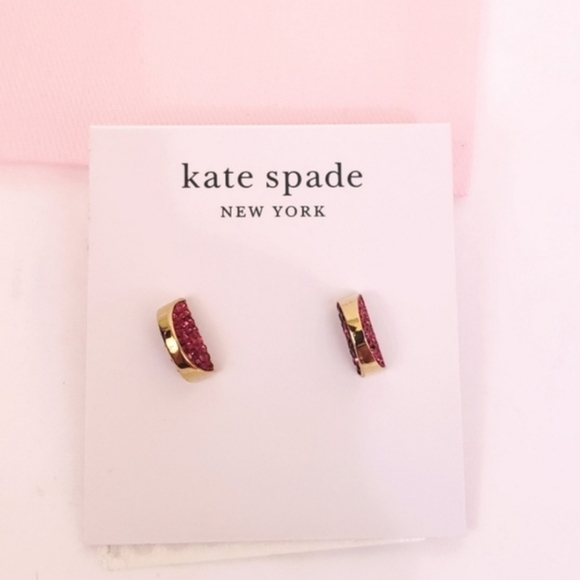 NWT Kate Spade Sliced Scallop Pave Stud Earrings Red Gold - Picture 3 of 7